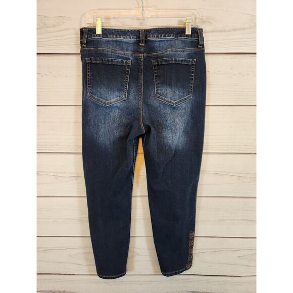 Style & Co Women's Blue Solid Embroidered Mid Rise Skinny Capri Jeans Size 10‎ - Picture 2 of 8